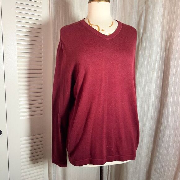 Banana Republic | Sweaters | Men's | M | Classic Burgundy Sweater - Picture 1 of 5